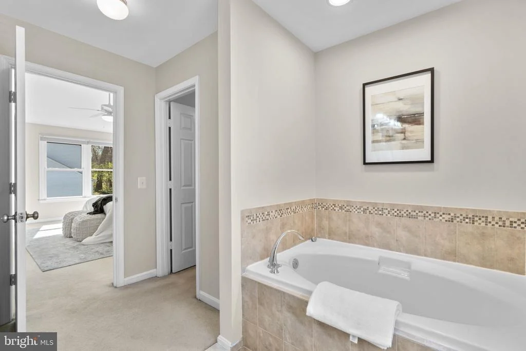 Photo of 8525 TRAIL VIEW DRIVE