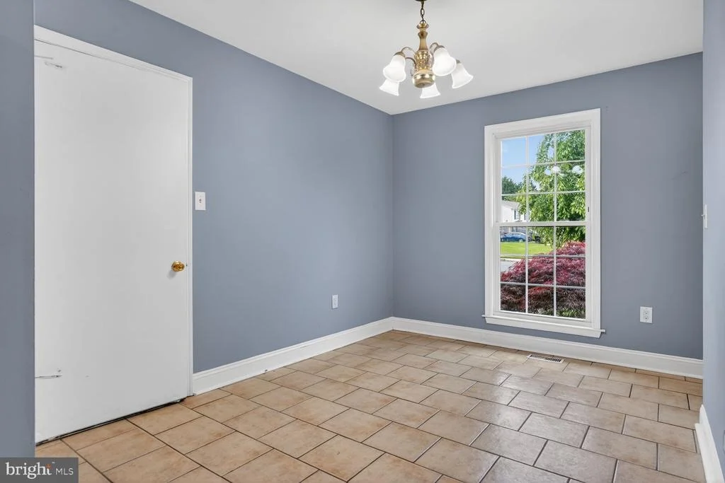 Photo of 5815 RIVERSIDE DRIVE