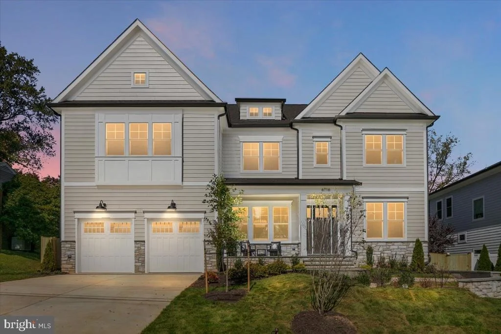 Photo of 6716 VAN FLEET DRIVE