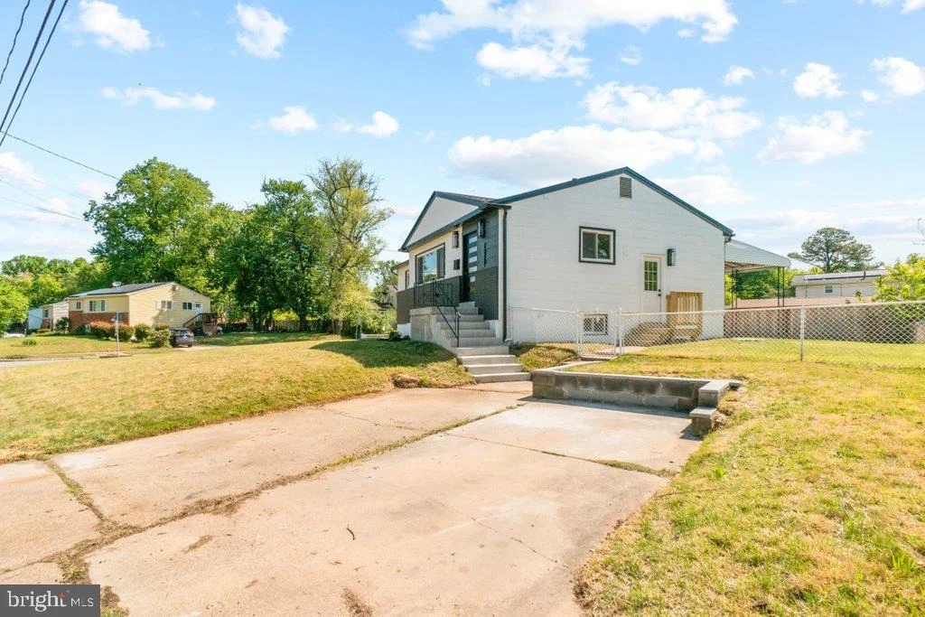 Photo of 3500 EDWARDS STREET