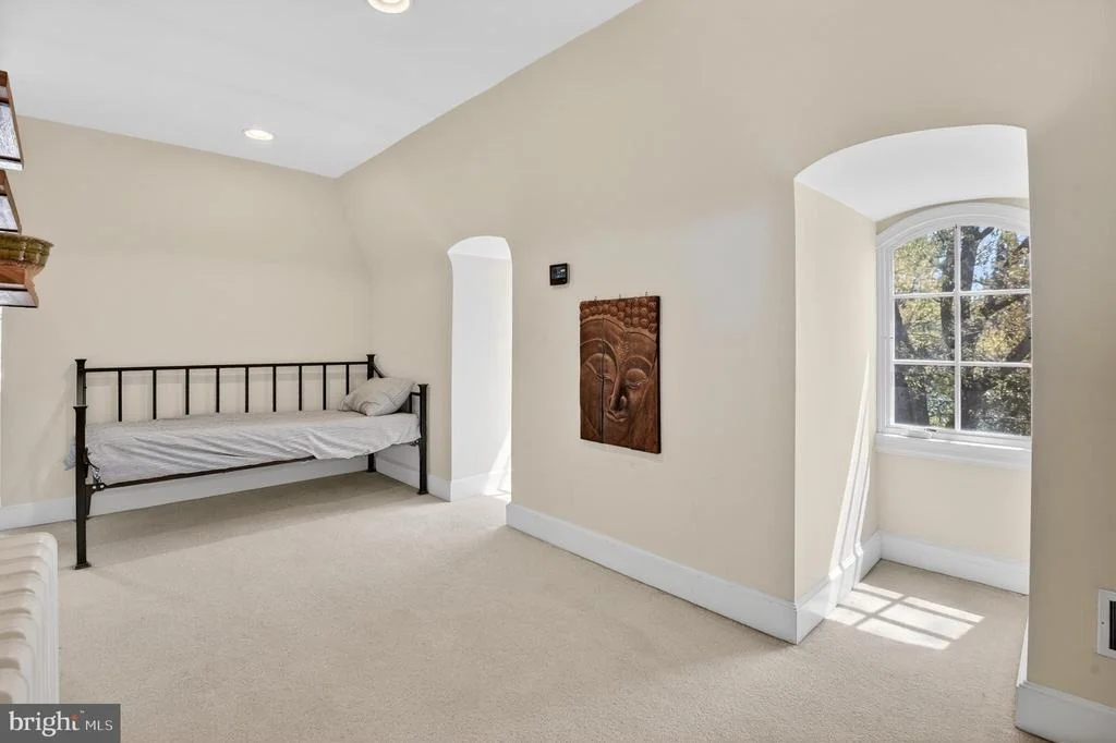 Photo of 4305 BRADLEY LANE
