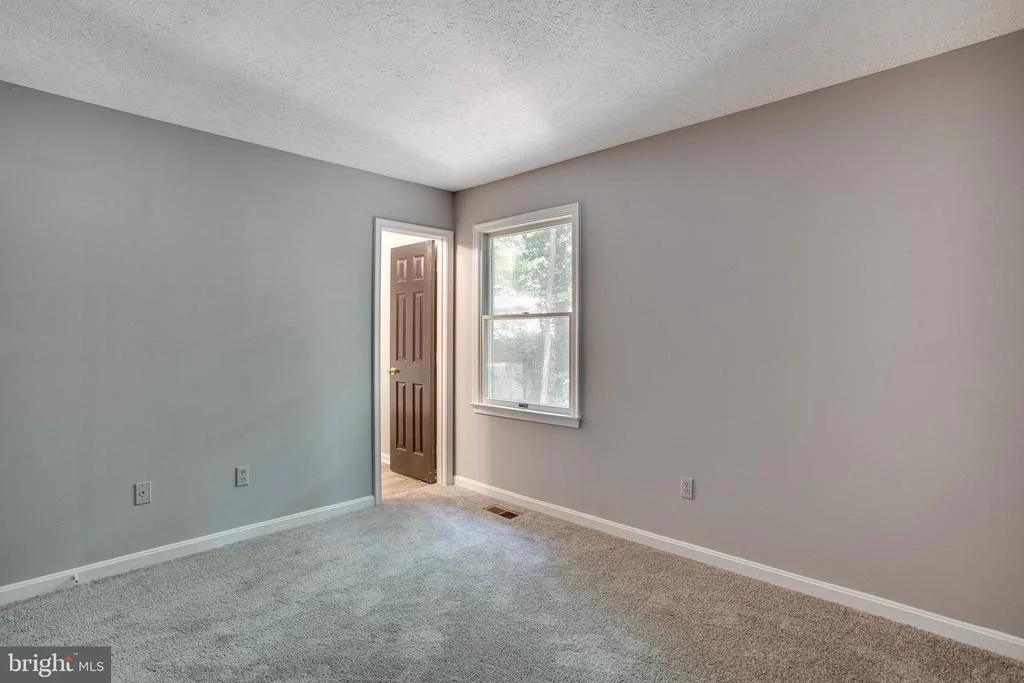 Photo of 730 OX BOW LANE