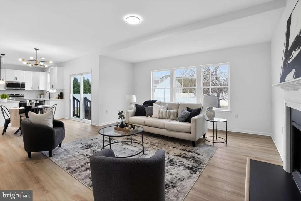 Photo of 105 MAKO DRIVE