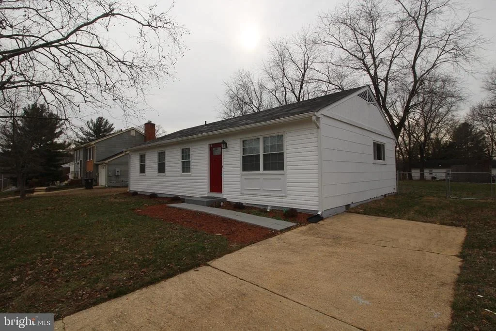 Photo of 12913 WINDBROOK DRIVE