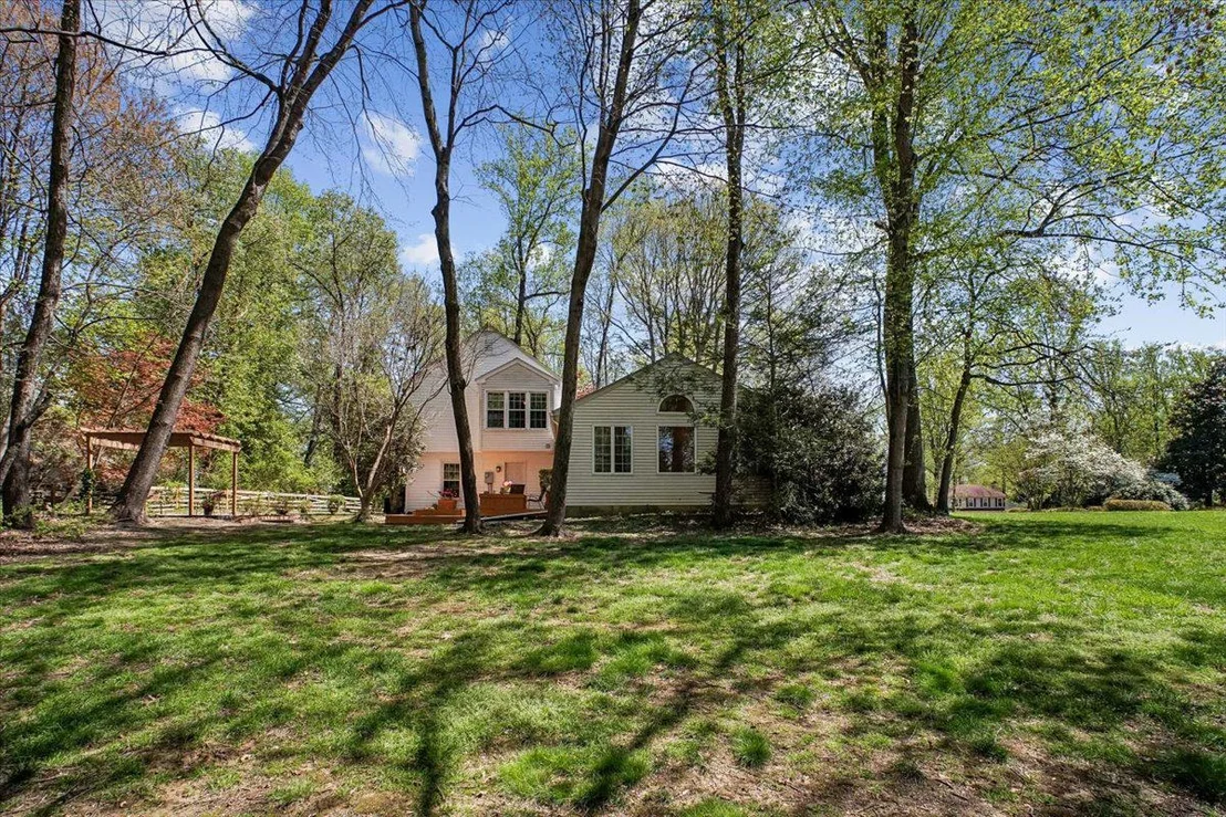 Photo of 11104 LORAN ROAD