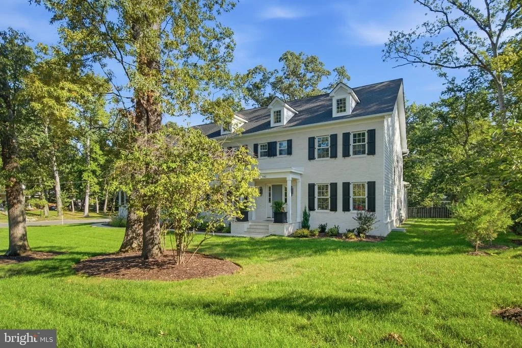 Photo of 1142 CAMERON ROAD