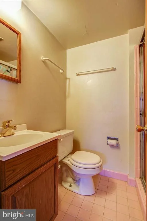 Photo of 906 LAMBERTON DRIVE