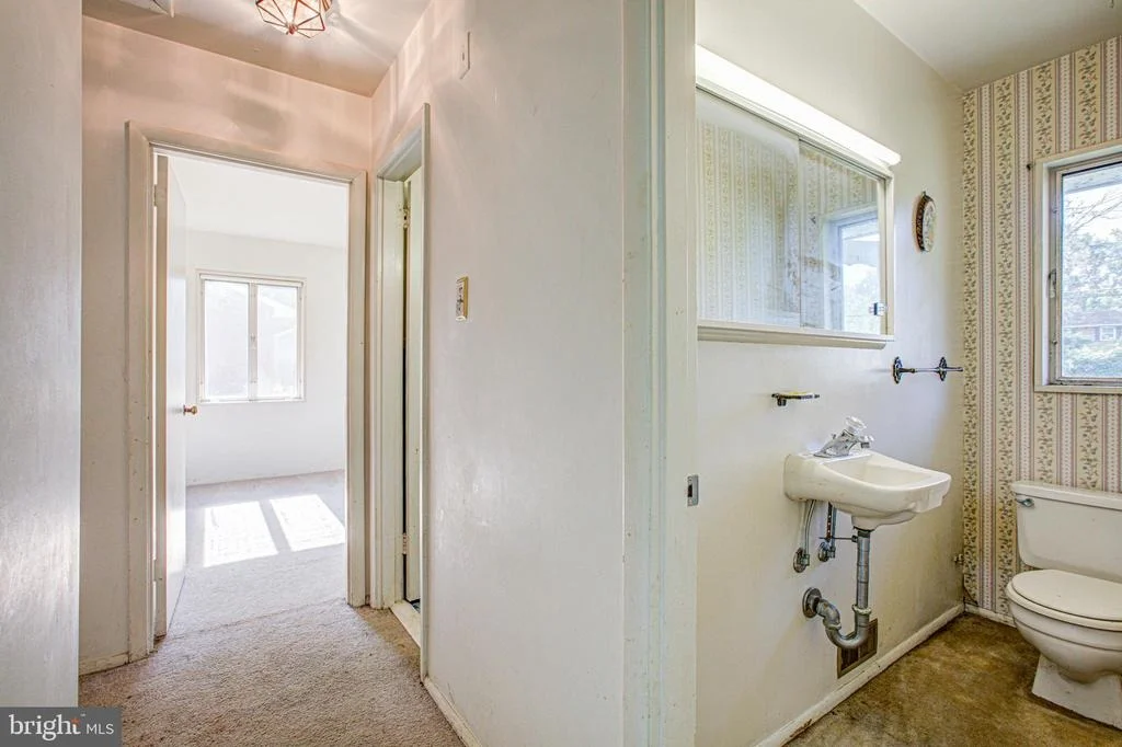 Photo of 7420 AXTON