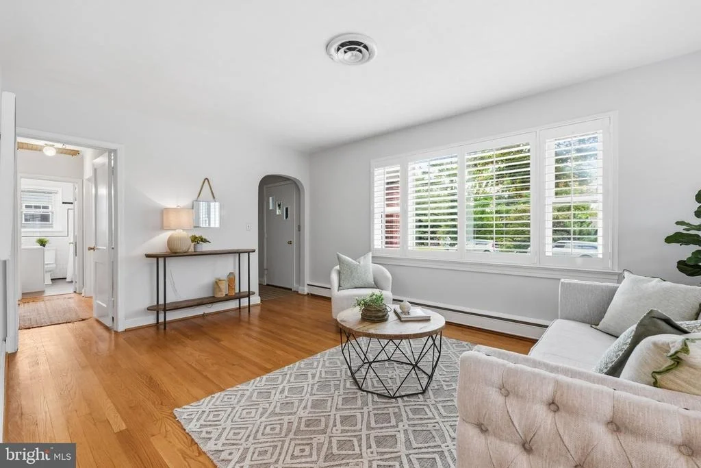 Photo of 122 KUETHE DRIVE