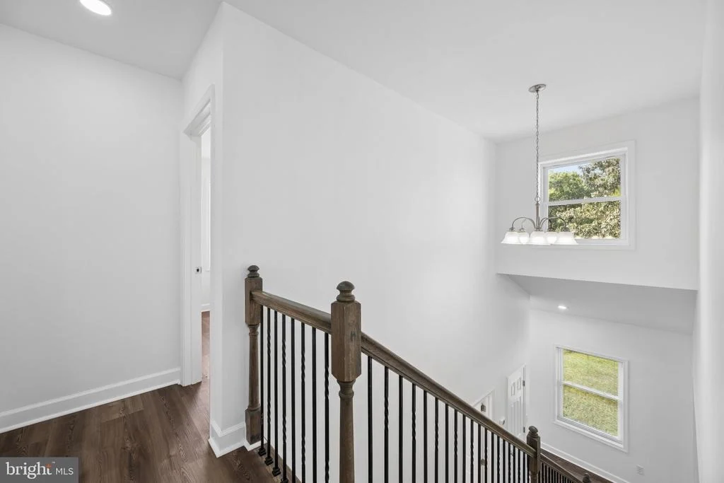 Photo of 456 DEALE ROAD