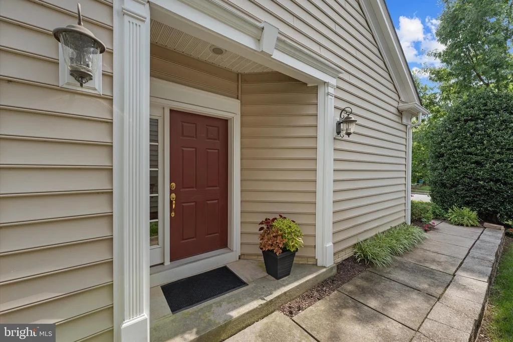 Photo of 20724 ROCK HARBOR CIRCLE