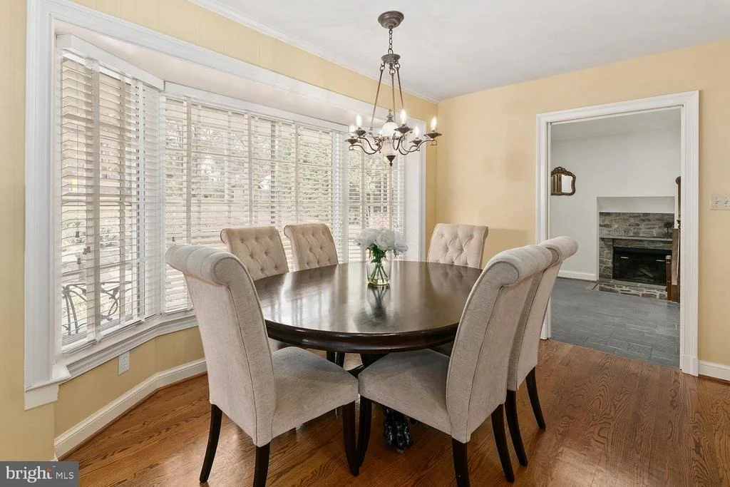 Photo of 1613 FOREST LANE