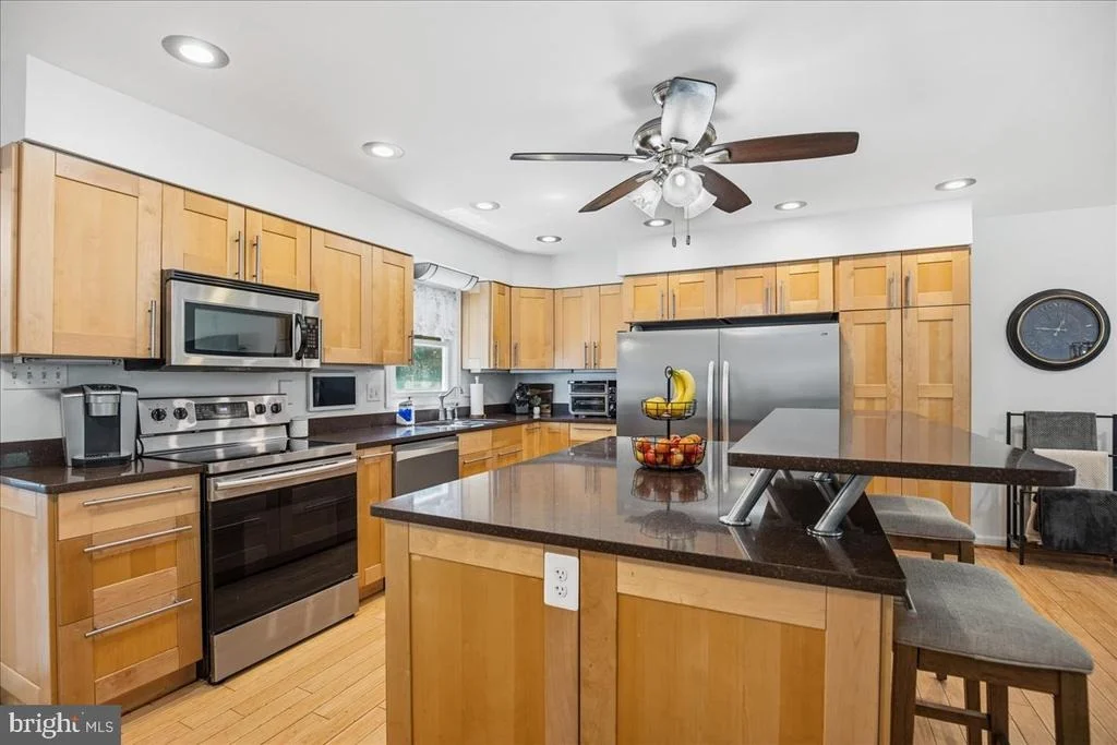 Photo of 1610 AVERY ROAD