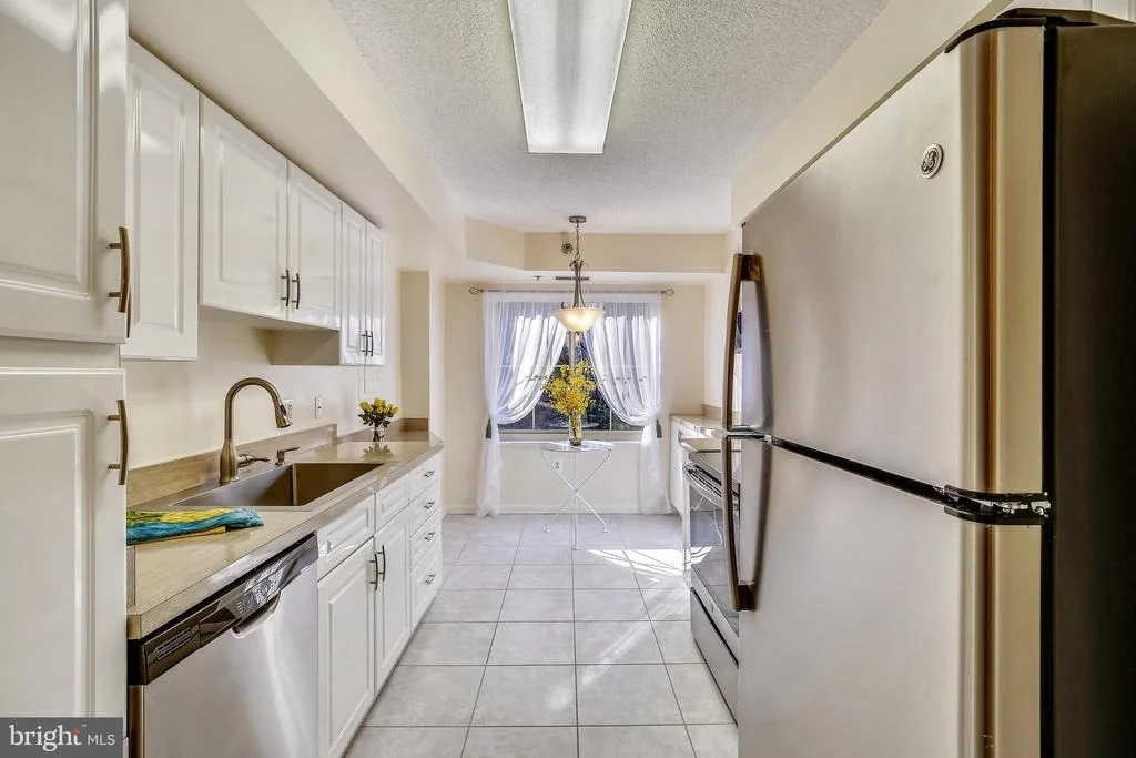 Photo of Unit 215 at 14809 PENNFIELD CIRCLE