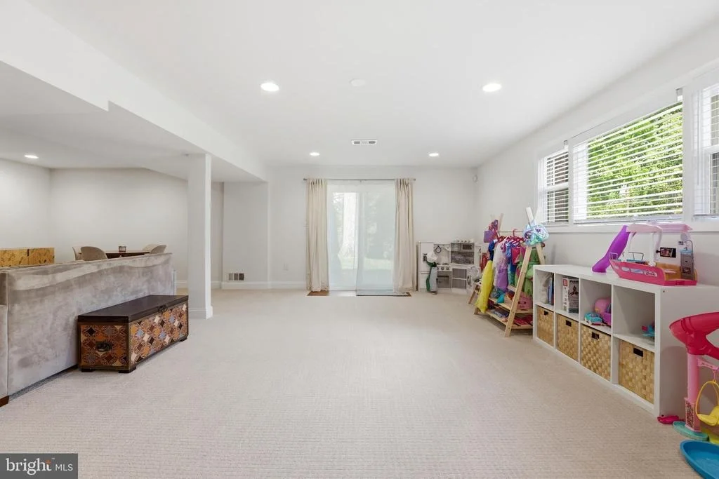 Photo of 111 LILLIAN LANE