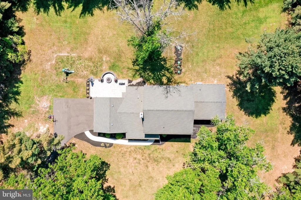 Photo of 5 SKYFIELD DRIVE