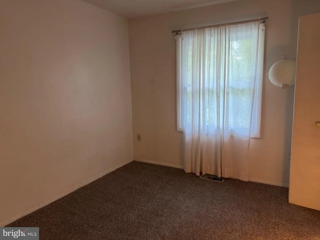 Photo of 1345 CHAPELVIEW DRIVE