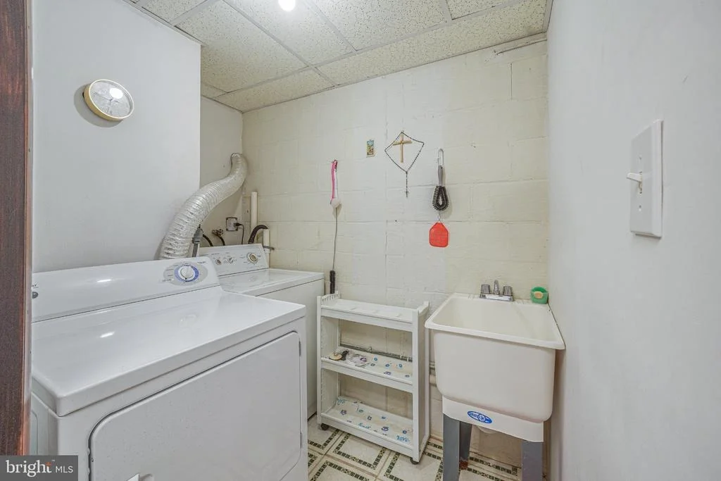 Photo of 1031 TRACY DRIVE