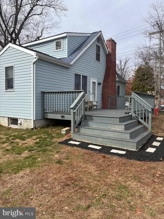 Photo of 20 W LAUREL ROAD