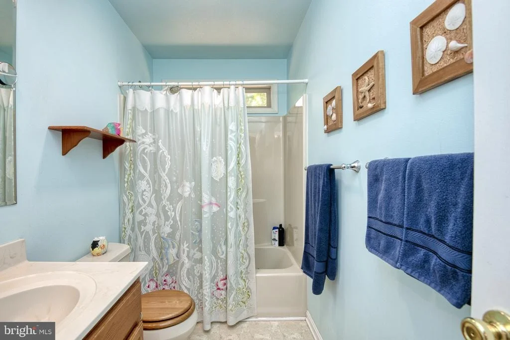 Photo of 23523 HOLLY CIRCLE