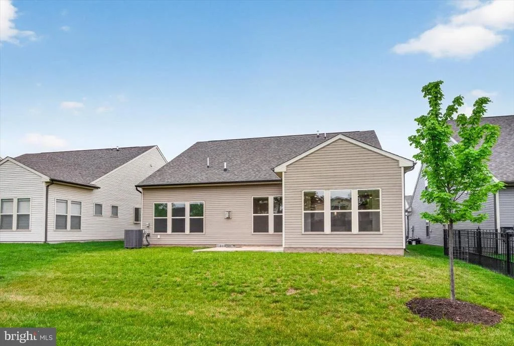 Photo of 21717 HAWKSBILL HIGH CIRCLE