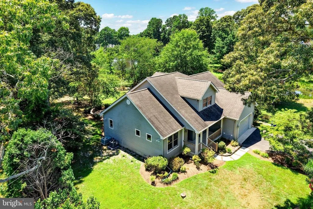 Photo of 33810 N HERON DRIVE