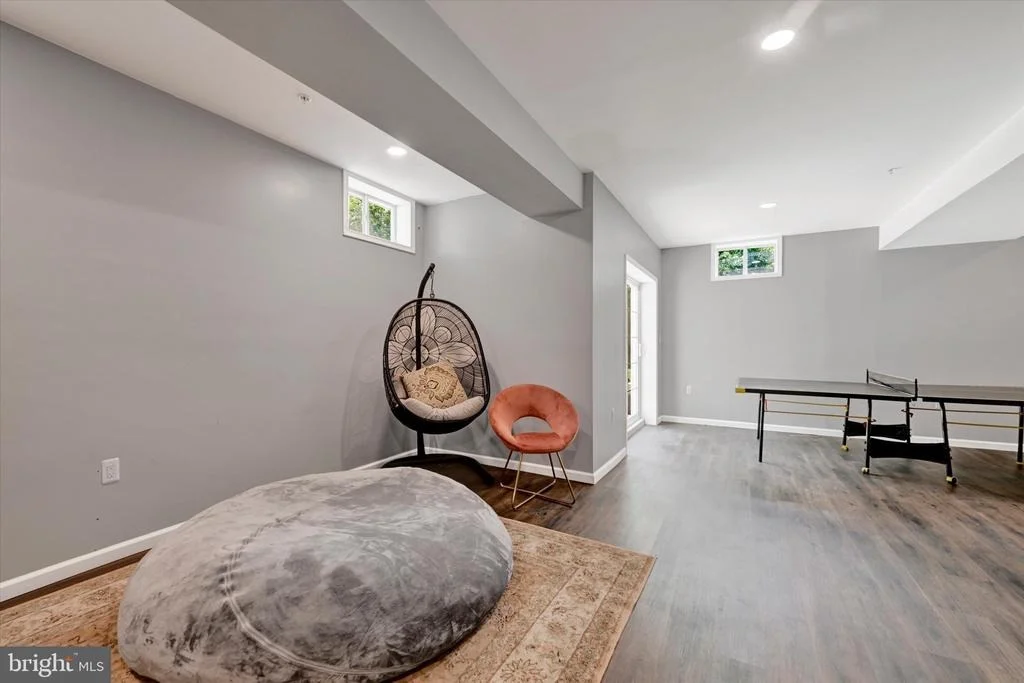 Photo of 7510 LEAFY TREE LANE