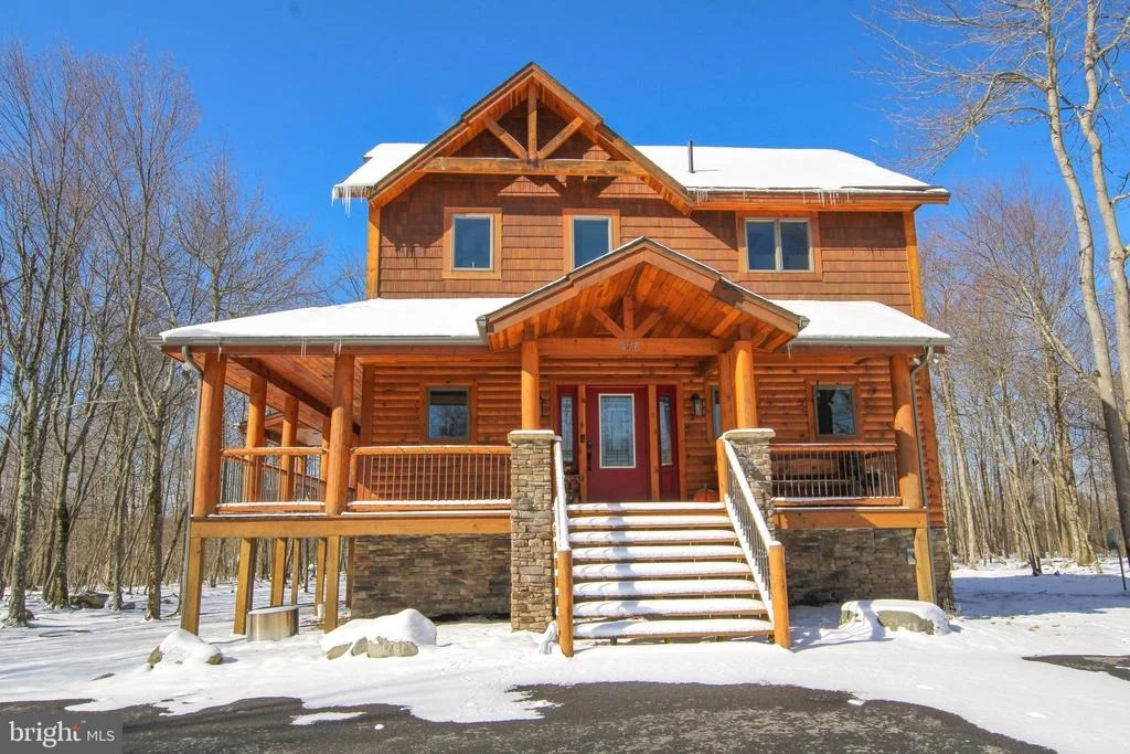 Photo of 276 SUNDANCE WAY