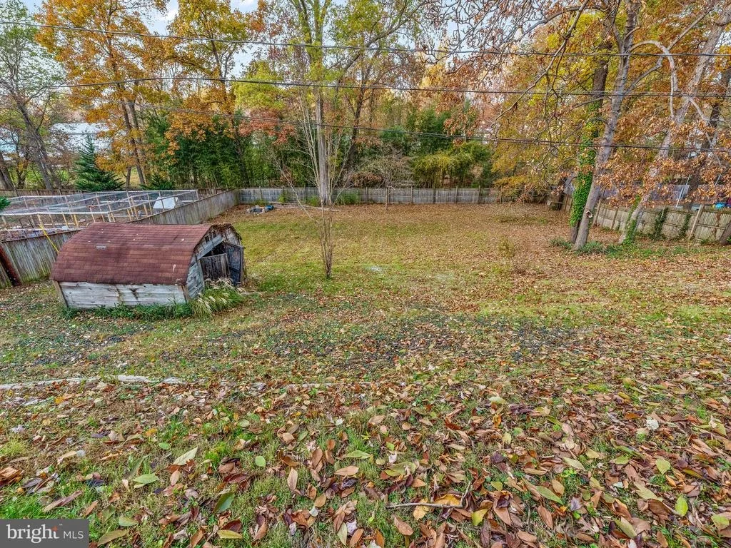 Photo of 8518 BRIARCROFT LANE