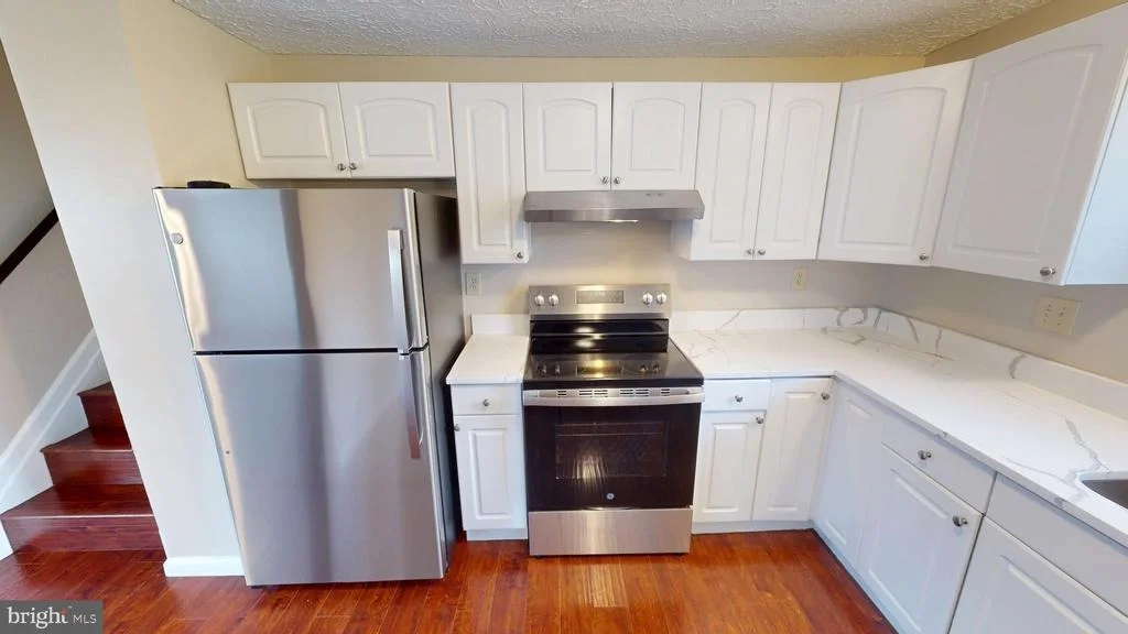 Photo of 1180 BANNISTER CIRCLE