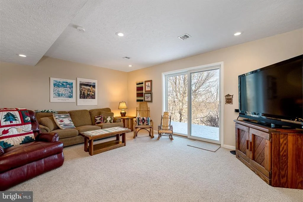 Photo of 164 GRANDVIEW DRIVE