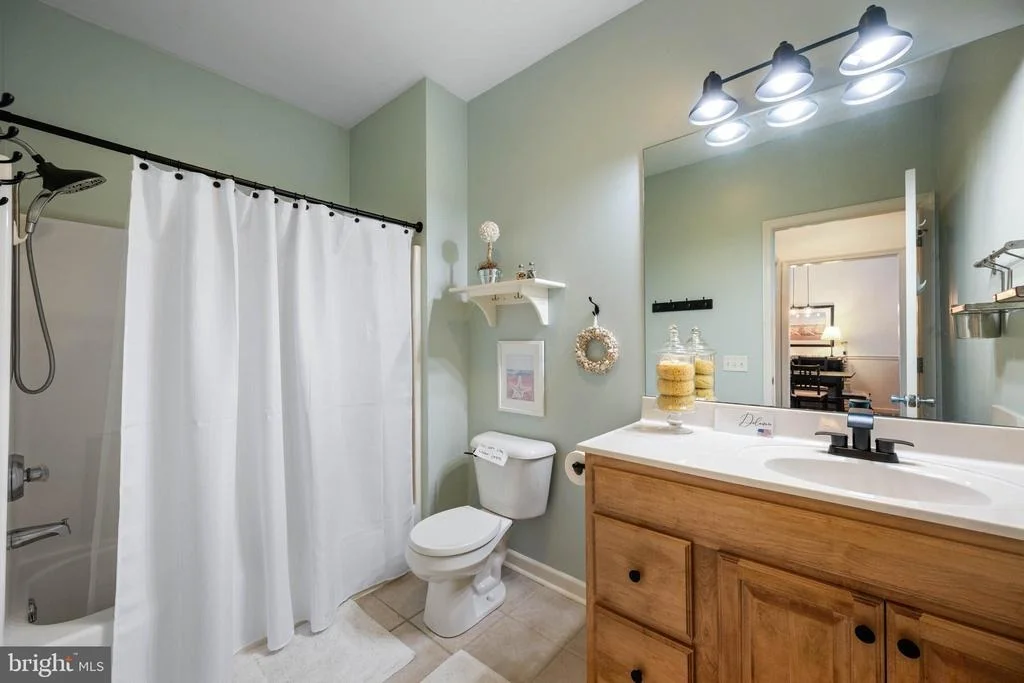 Photo of Unit 4303 at 20007 SANDY BOTTOM CIRCLE