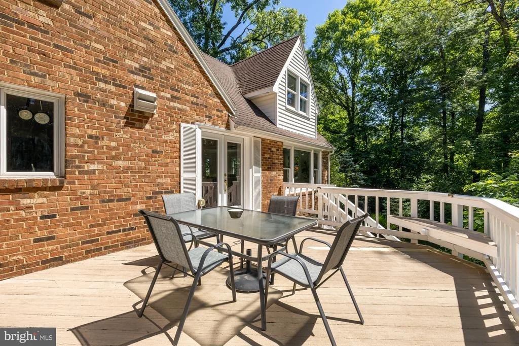 Photo of 45383 PERSIMMON LANE