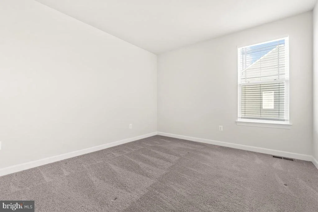 Photo of 5521 HAWK RIDGE ROAD