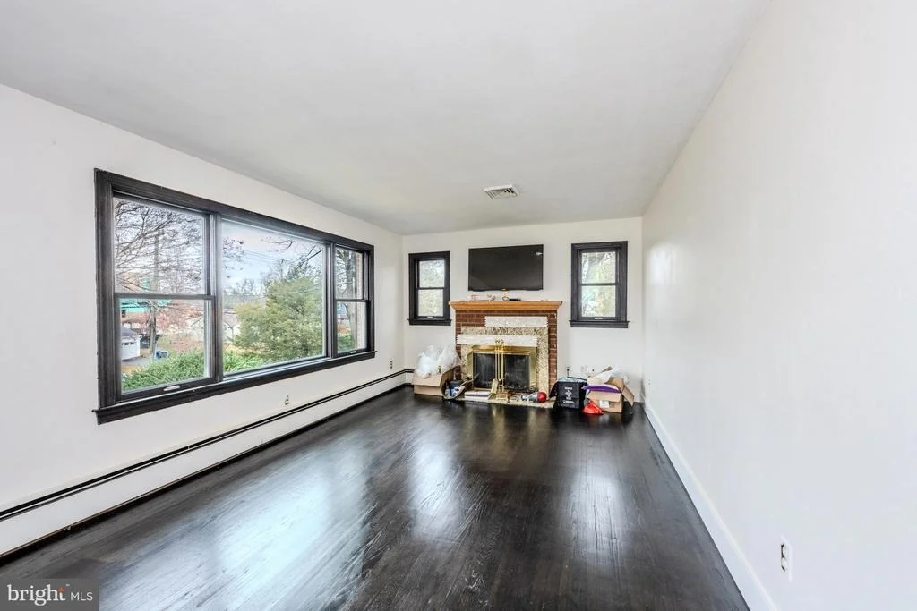 Photo of 1329 DEVILS REACH ROAD