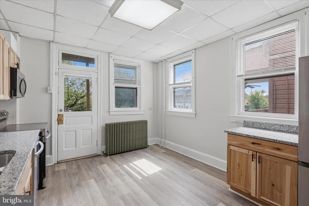 Photo of 40 FAIRGROUND AVENUE