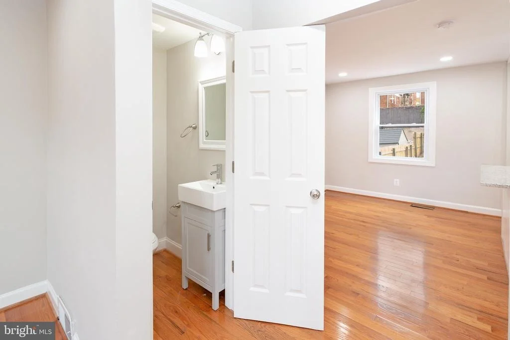 Photo of 4617 HILLSIDE ROAD SE