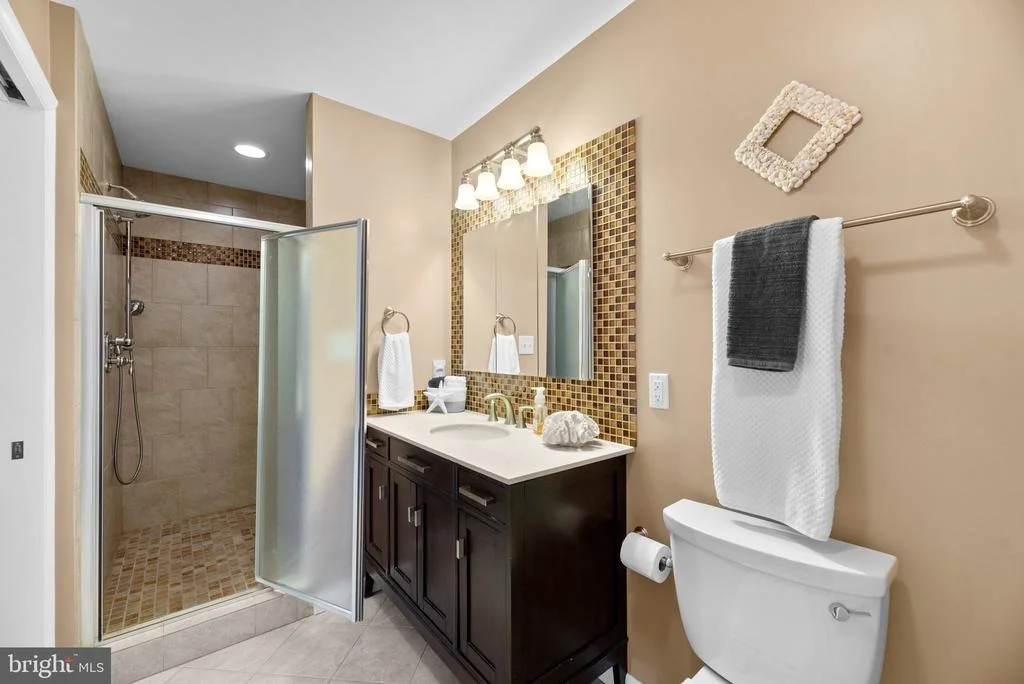 Photo of 1071 OMAR DRIVE