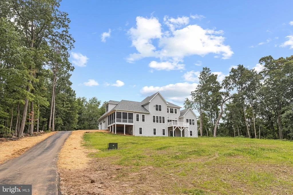 Photo of 2624 BACHMAN ROAD