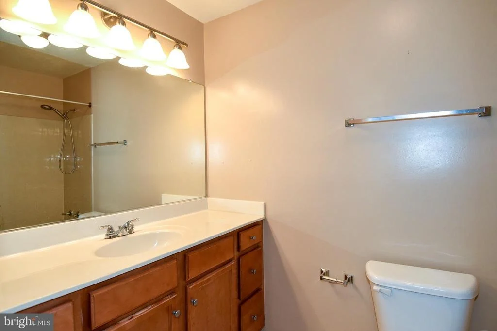 Photo of Unit 1782E at 1782 JONATHAN WAY