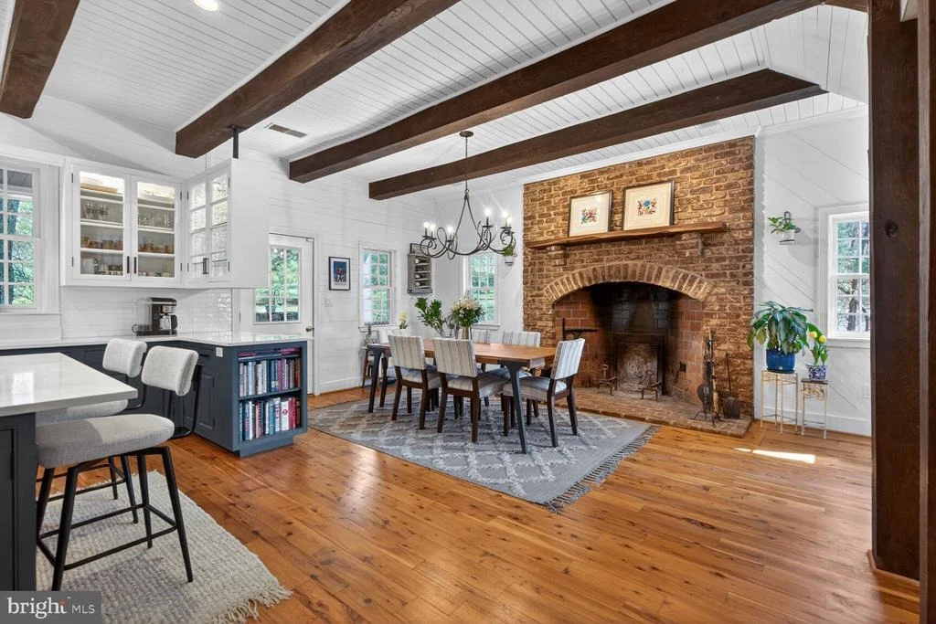 Photo of 17641 RAVEN ROCKS ROAD