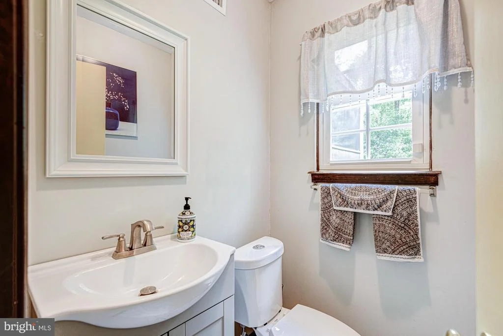 Photo of 8 RISA COURT