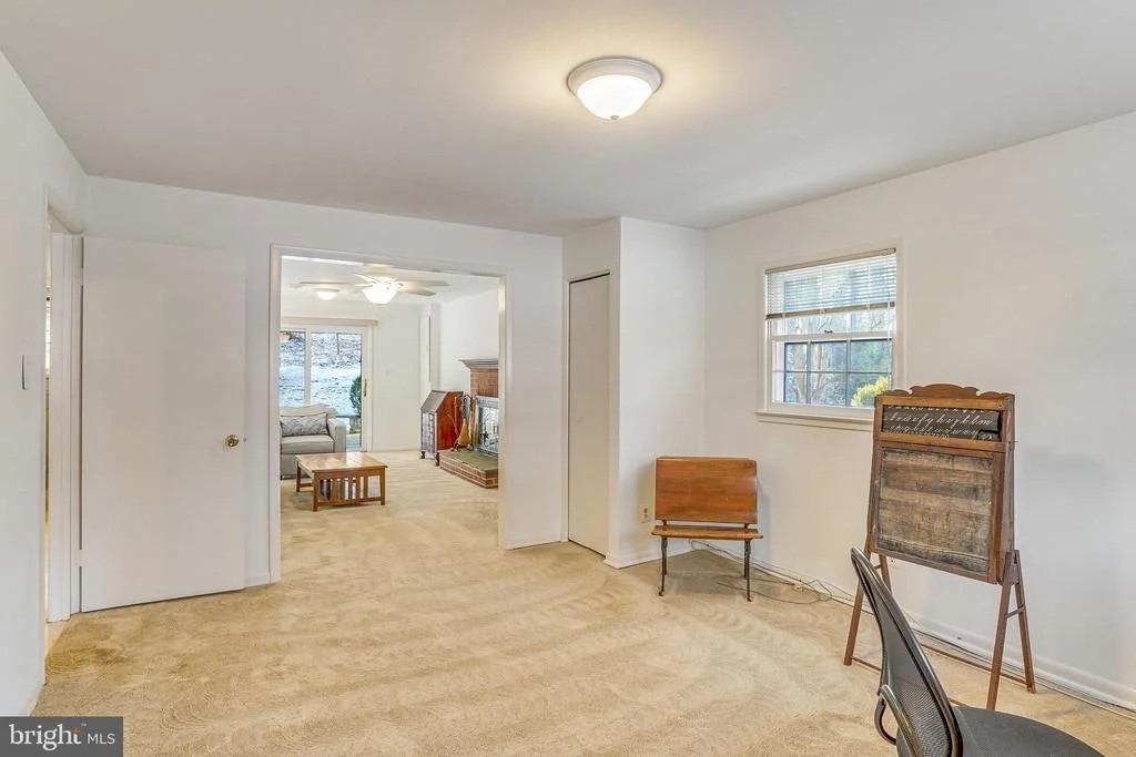 Photo of 4825 KINGSTON DRIVE