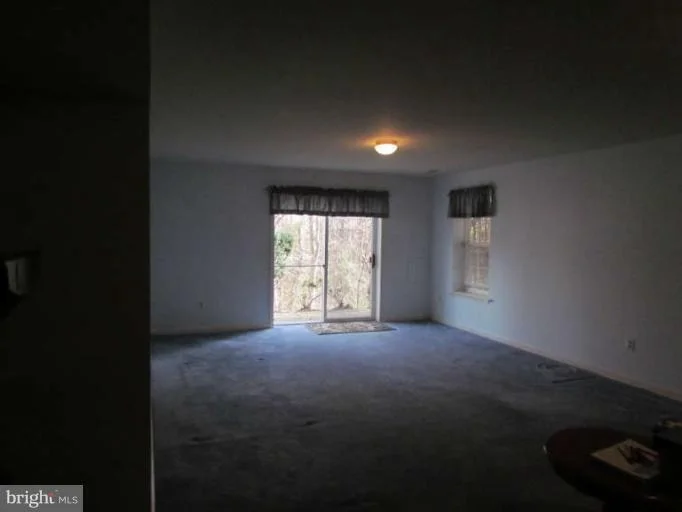 Photo of 5230 APPLE WAY
