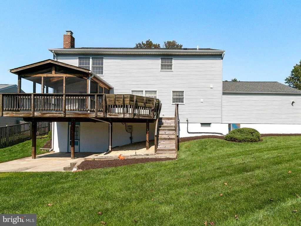 Photo of 4320 LEEDS HALL DRIVE