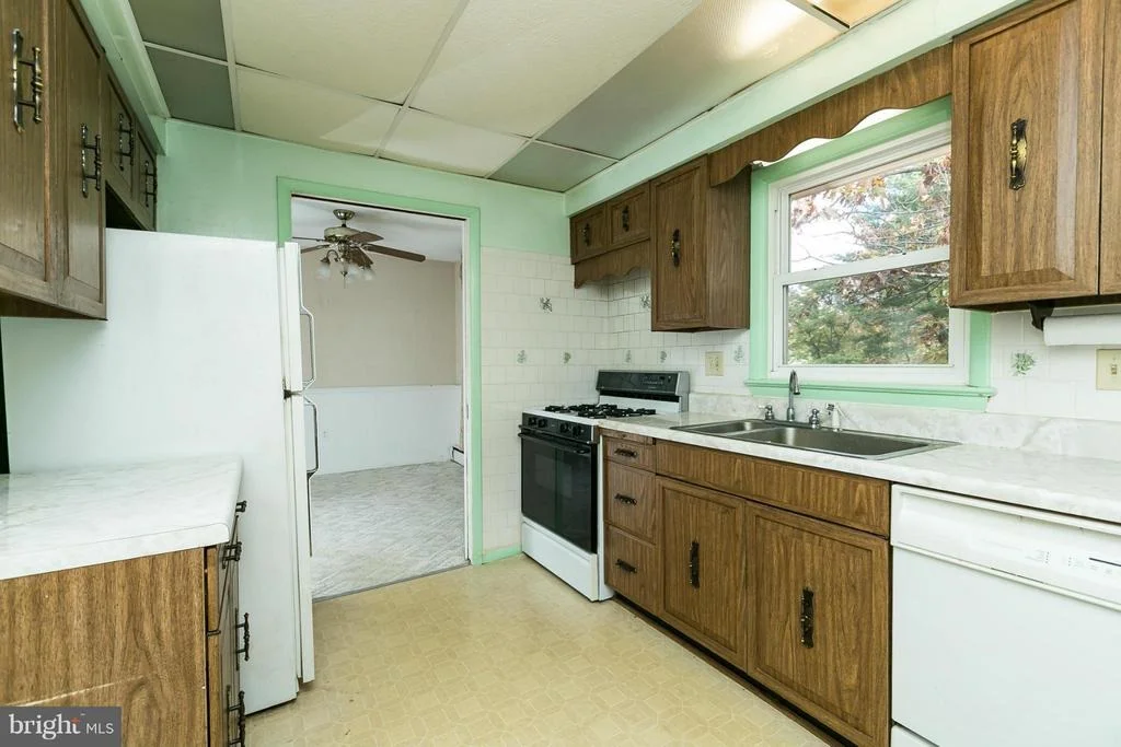 Photo of 8735 TERESA LANE