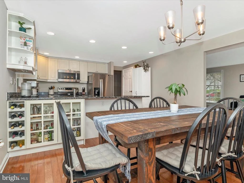Photo of 9355 WINDBELL WAY