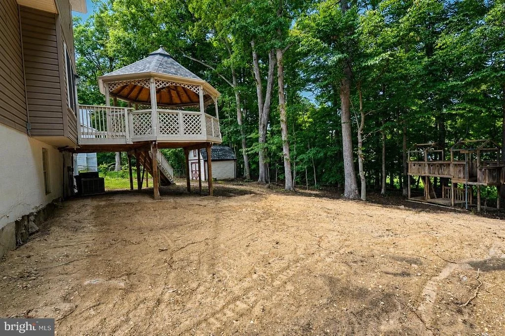 Photo of 9312 FOX RUN DRIVE