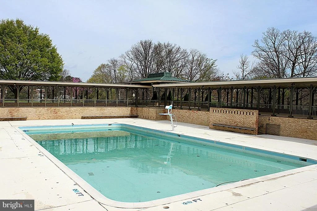 Photo of Unit 308 at 15101 INTERLACHEN DRIVE