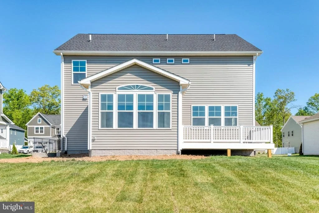 Photo of 2083 SPRINGVALE DRIVE